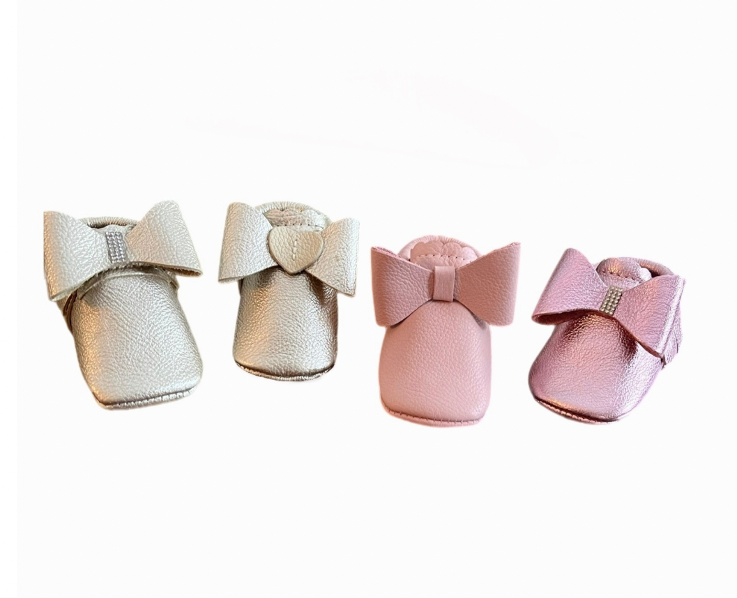 Bow Moccs